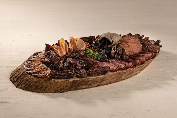 Beef Platter size M On Wood